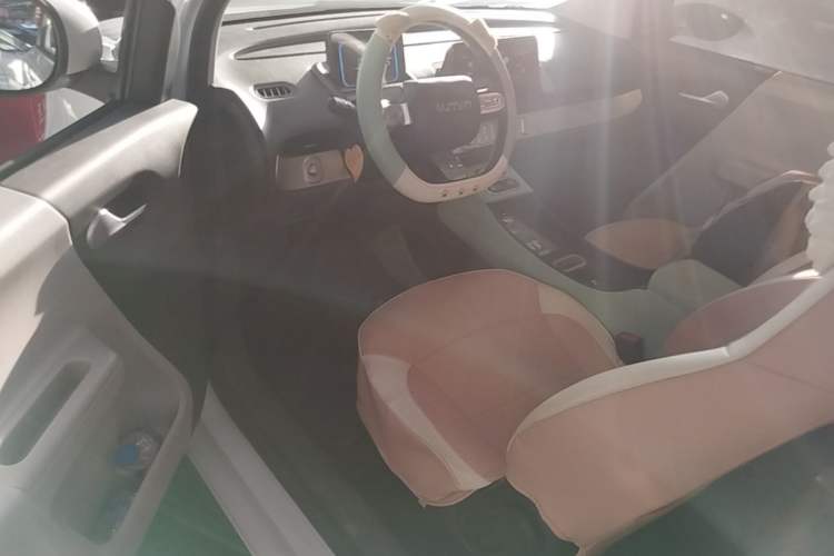 Used CHANGAN NEVO Lumin 2024 301km Launch Edition Driver Seat