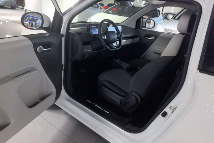 Used CHANGAN NEVO Lumin 2024 205km Launch Edition Driver Seat