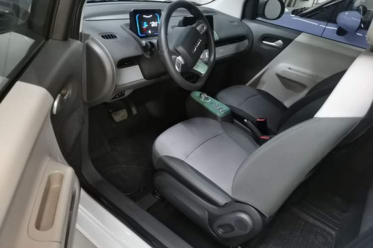 Used CHANGAN NEVO Lumin 2024 205km Launch Edition Driver Seat