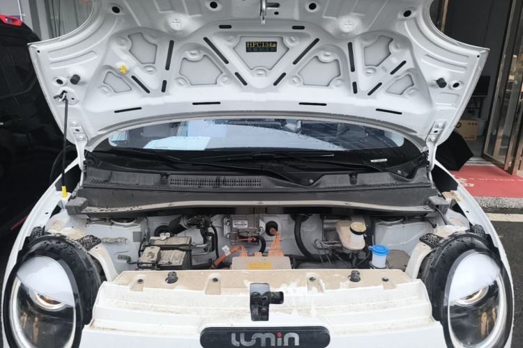 Used CHANGAN NEVO Lumin 2024 301km Orange Wind Edition Engine Bay