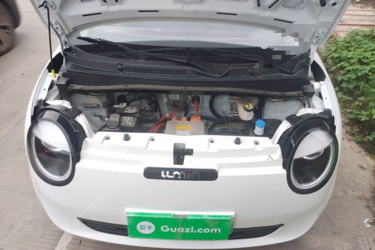 Used CHANGAN NEVO Lumin 2024 301km Orange Wind Edition Engine Bay