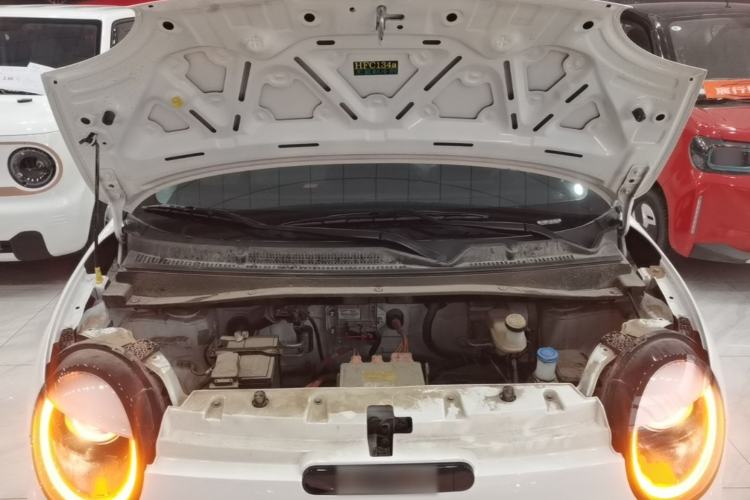 Used CHANGAN NEVO Lumin 2024 205km Orange Wind Edition Engine Bay