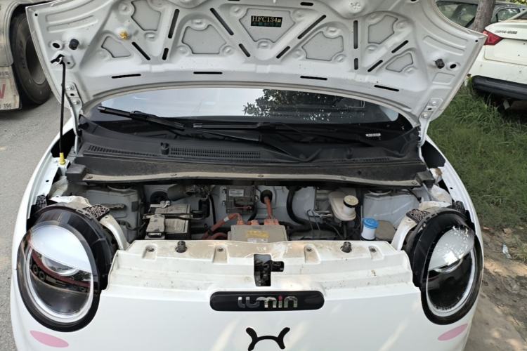 Used CHANGAN NEVO Lumin 2024 301km Orange Wind Edition Engine Bay