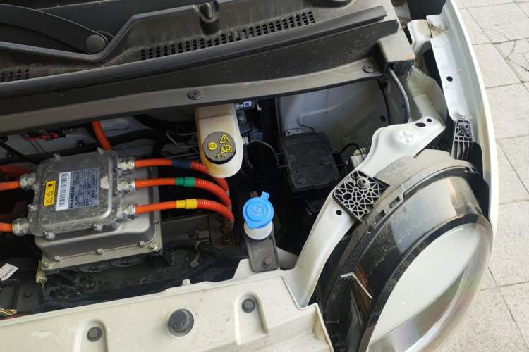 Used CHANGAN NEVO Lumin 2024 130km Qingyue Version Engine Bay Left