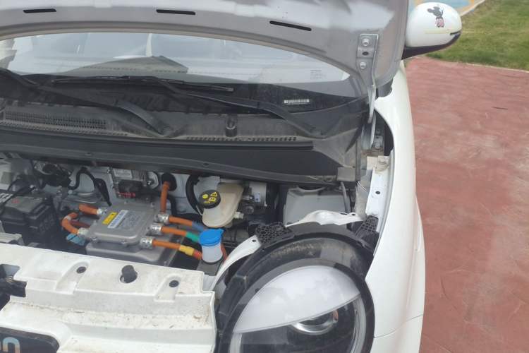 Used CHANGAN NEVO Lumin 2024 130km Qingyue Version Engine Bay Left