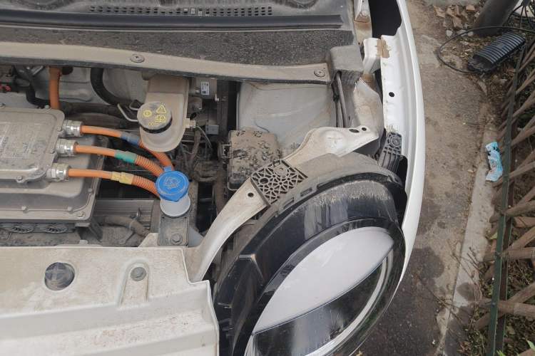Used CHANGAN NEVO Lumin 2024 130km Qingyue Version Engine Bay Left