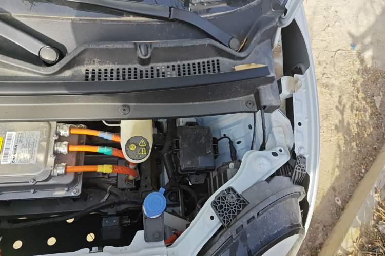 Used CHANGAN NEVO Lumin 2024 130km Qingyue Version Engine Bay Left