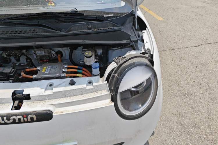 Used CHANGAN NEVO Lumin 2024 130km Qingyue Version Engine Bay Left