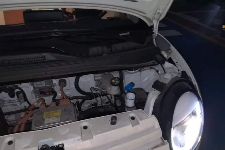 Used CHANGAN NEVO Lumin 2024 205km Launch Edition Engine Bay Left