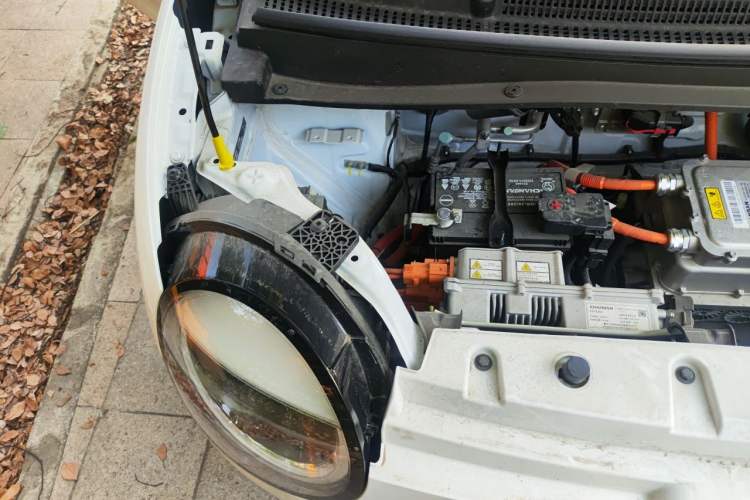 Used CHANGAN NEVO Lumin 2024 130km Qingyue Version Engine Bay Right