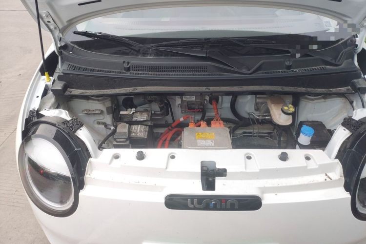 Used CHANGAN NEVO Lumin 2024 301km Orange Wind Edition Engine Bay Right
