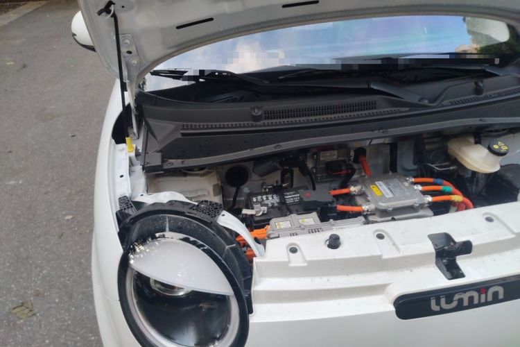 Used CHANGAN NEVO Lumin 2024 130km Qingyue Version Engine Bay Right