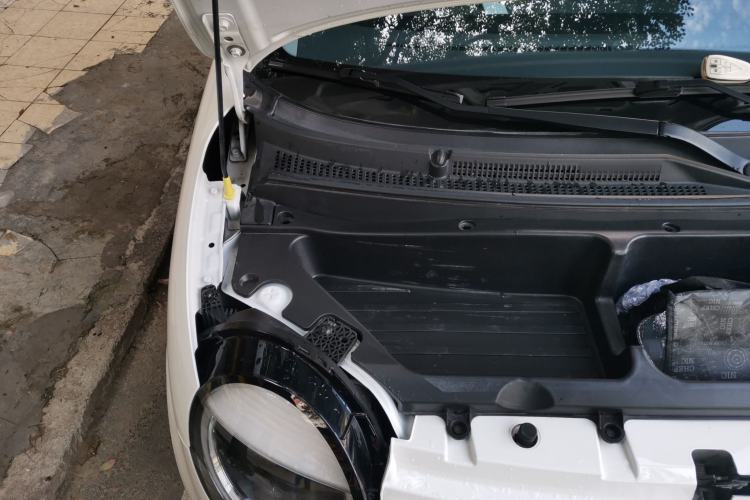 Used CHANGAN NEVO Lumin 2024 301km Launch Edition Engine Bay Right