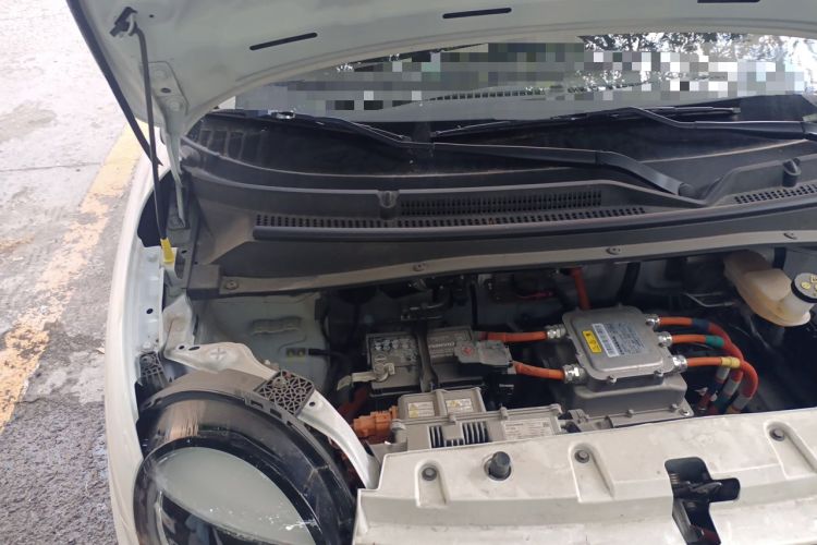 Used CHANGAN NEVO Lumin 2024 130km Qingyue Version Engine Bay Right