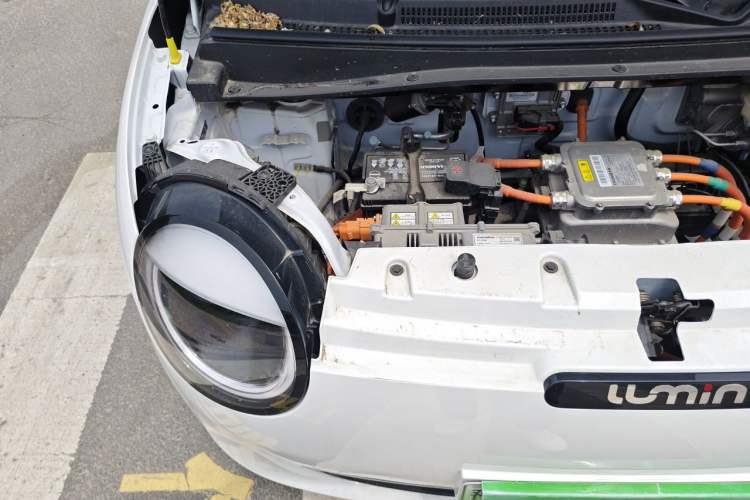 Used CHANGAN NEVO Lumin 2024 130km Qingyue Version Engine Bay Right