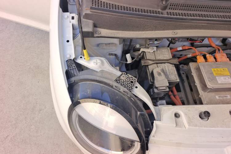 Used CHANGAN NEVO Lumin 2024 301km Launch Edition Engine Bay Right