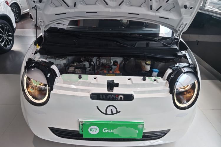 Used CHANGAN NEVO Lumin 2024 205km Orange Wind Edition Engine Bay