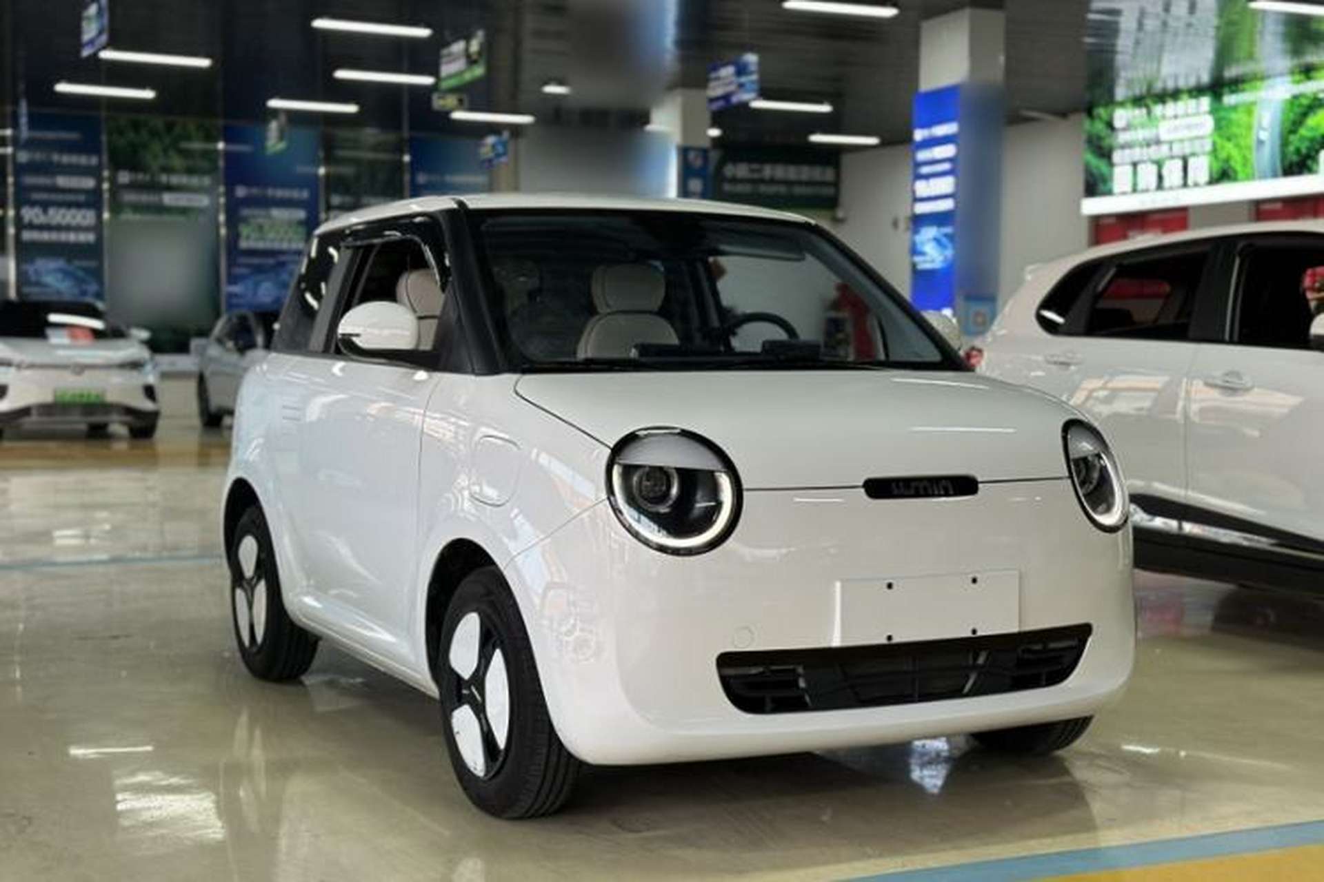 Used CHANGAN NEVO Lumin 2024 205km Launch Edition Exterior 1