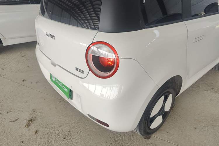Used CHANGAN NEVO Lumin 2024 205km Launch Edition Exterior 3