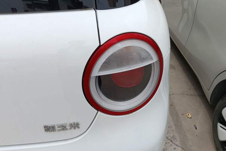 Used CHANGAN NEVO Lumin 2024 205km Orange Wind Edition Exterior 3