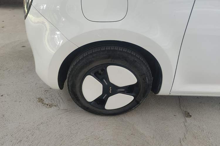 Used CHANGAN NEVO Lumin 2024 205km Launch Edition Exterior 4