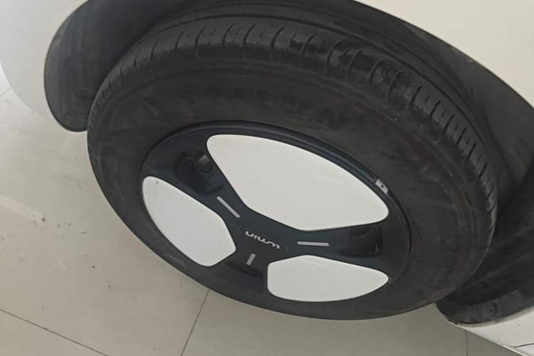 Used CHANGAN NEVO Lumin 2024 205km Launch Edition Exterior 4