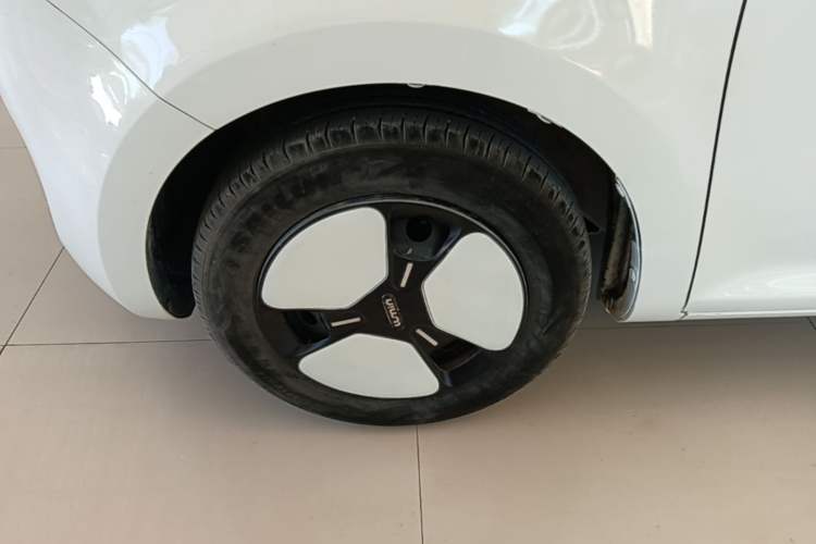 Used CHANGAN NEVO Lumin 2024 130km Qingyue Version Exterior 4