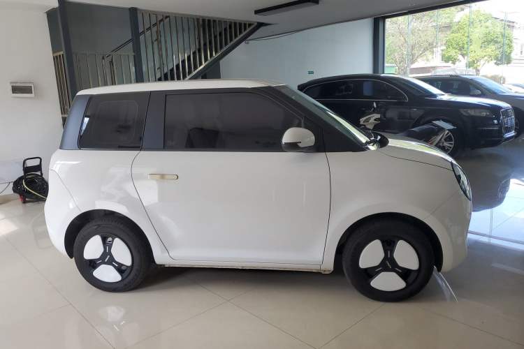 Used CHANGAN NEVO Lumin 2024 130km Qingyue Version Exterior 4