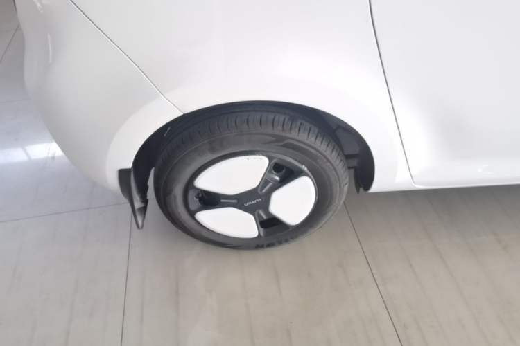 Used CHANGAN NEVO Lumin 2024 130km Qingyue Version Exterior 5