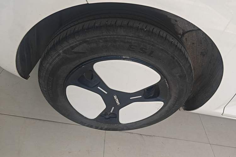 Used CHANGAN NEVO Lumin 2024 205km Launch Edition Exterior 5