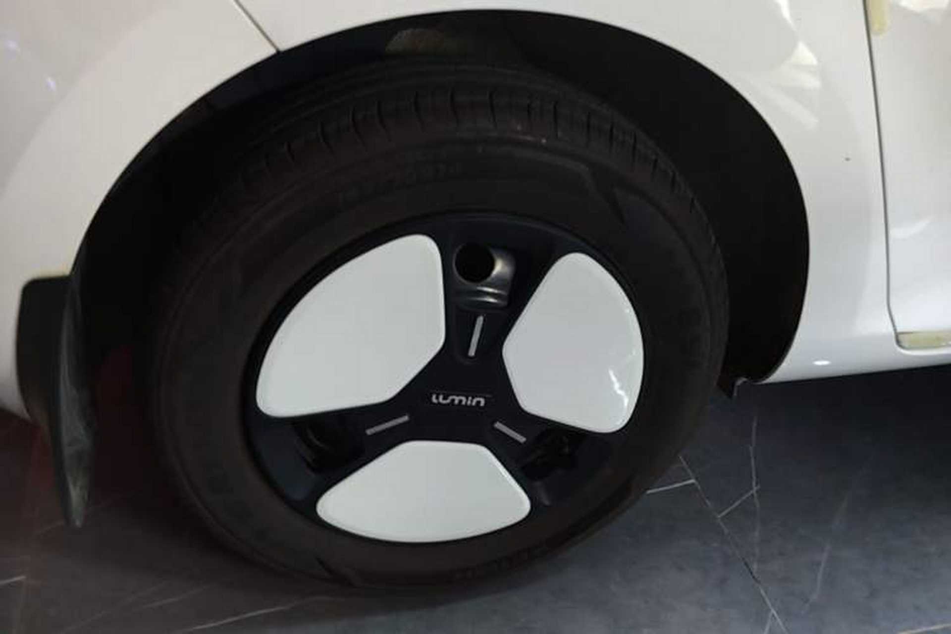 Used CHANGAN NEVO Lumin 2024 205km Orange Wind Edition Exterior 5