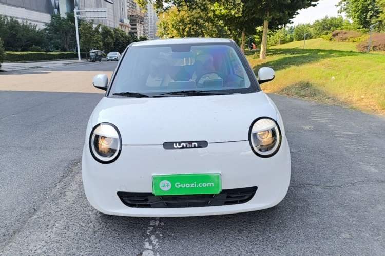 Used CHANGAN NEVO Lumin 2024 301km Launch Edition Front