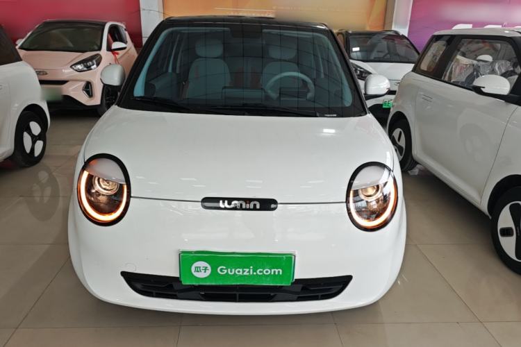 Used CHANGAN NEVO Lumin 2024 205km Orange Wind Edition Front