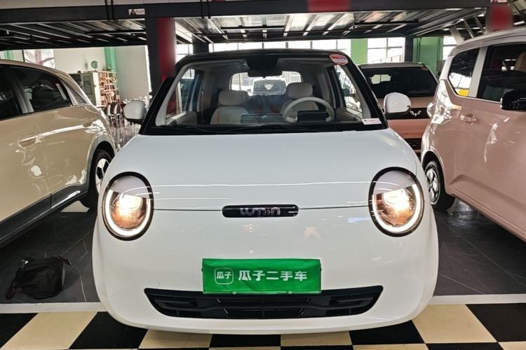 Used CHANGAN NEVO Lumin 2024 301km Orange Wind Edition Front