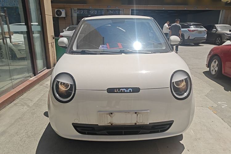 Used CHANGAN NEVO Lumin 2024 205km Launch Edition Front