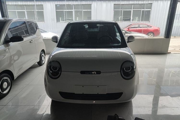 Used CHANGAN NEVO Lumin 2024 205km Orange Wind Edition Front