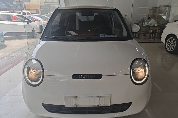 Used CHANGAN NEVO Lumin 2024 205km Launch Edition Front