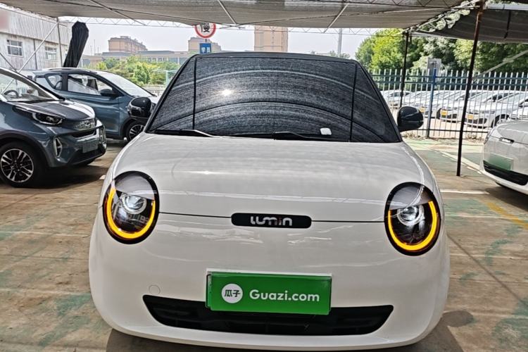 Used CHANGAN NEVO Lumin 2024 205km Launch Edition Front