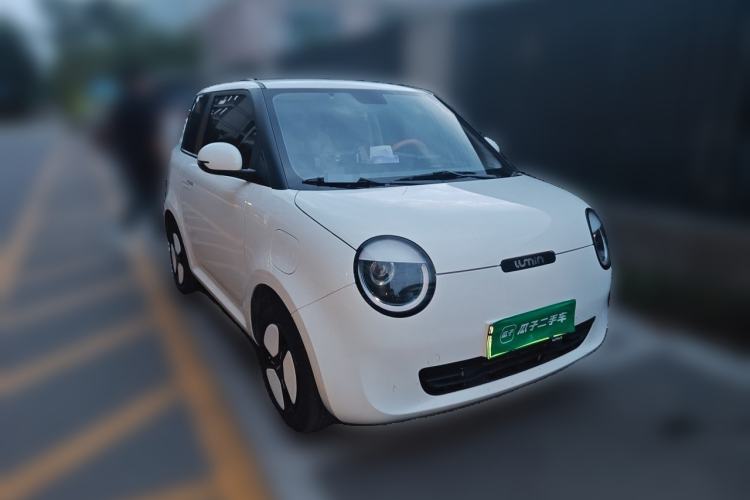 Used CHANGAN NEVO Lumin 2024 301km Launch Edition Front Right 45 Deg