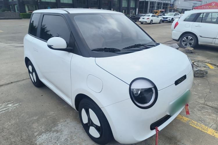 Used CHANGAN NEVO Lumin 2024 205km Launch Edition Front Right 45 Deg