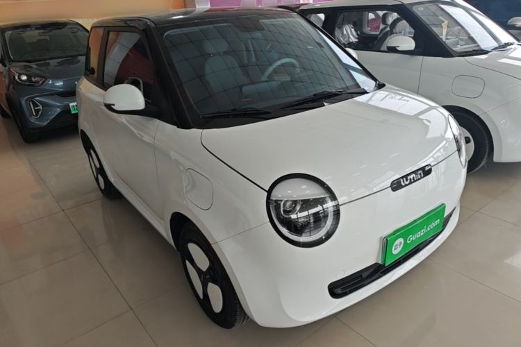 Used CHANGAN NEVO Lumin 2024 205km Orange Wind Edition Front Right 45 Deg