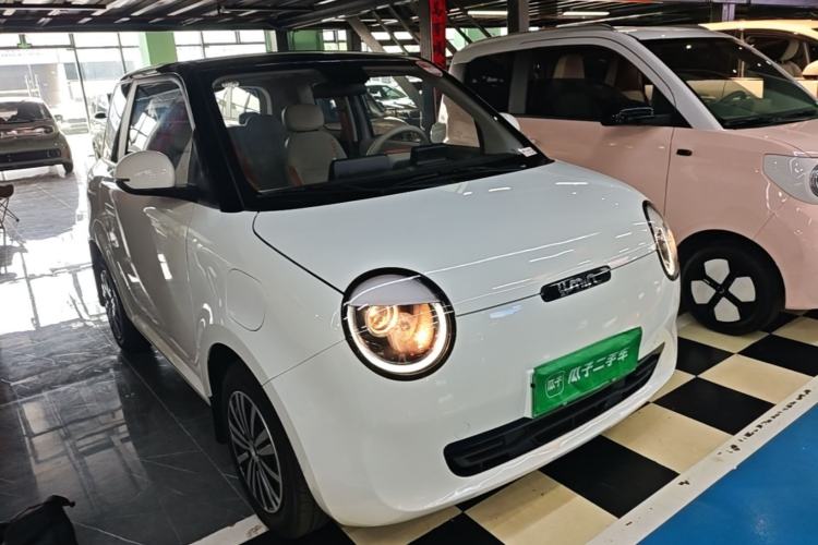 Used CHANGAN NEVO Lumin 2024 301km Orange Wind Edition Front Right 45 Deg