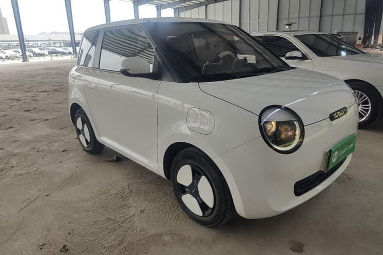Used CHANGAN NEVO Lumin 2024 205km Launch Edition Front Right 45 Deg