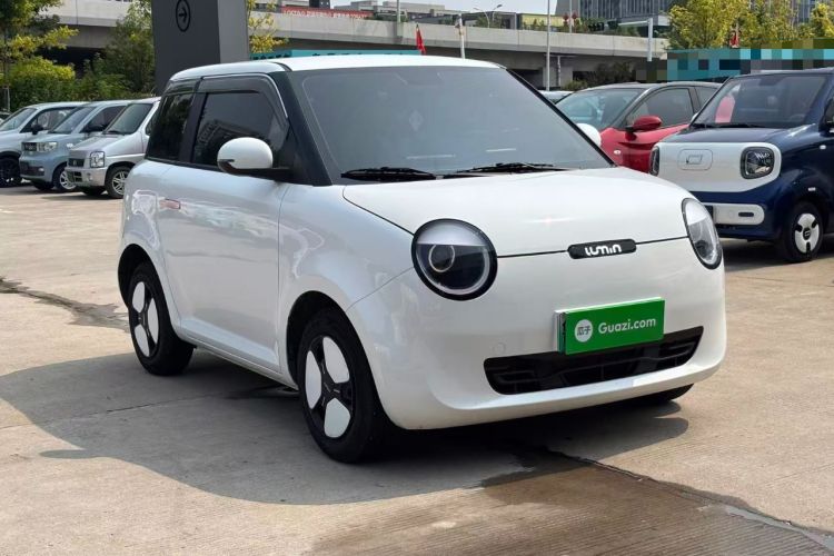 Used CHANGAN NEVO Lumin 2024 130km Qingyue Version Front Right 45 Deg