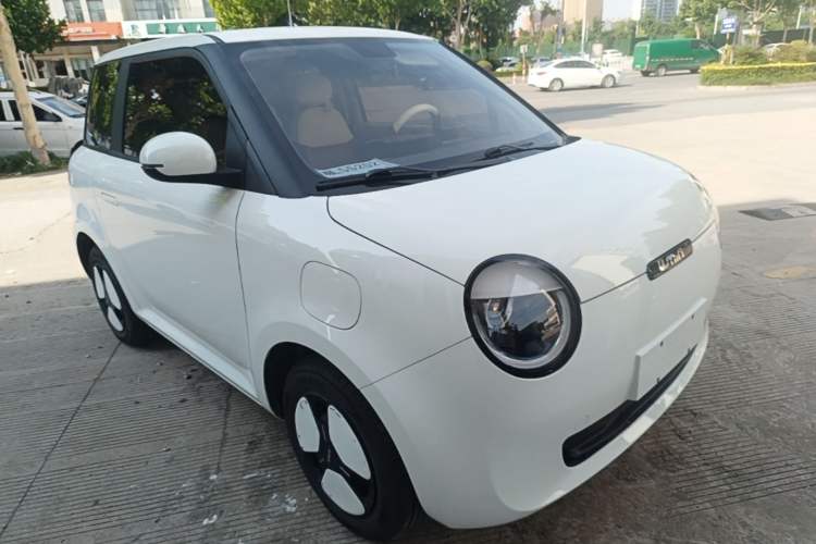 Used CHANGAN NEVO Lumin 2024 205km Launch Edition Front Right 45 Deg