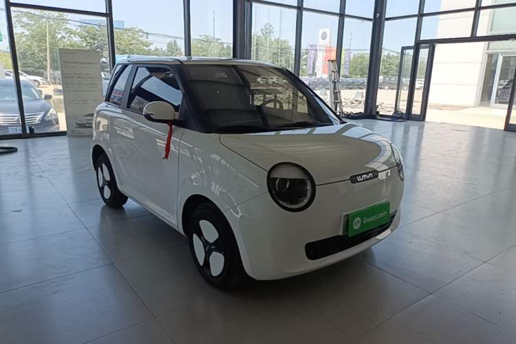 Used CHANGAN NEVO Lumin 2024 130km Qingyue Version Front Right 45 Deg