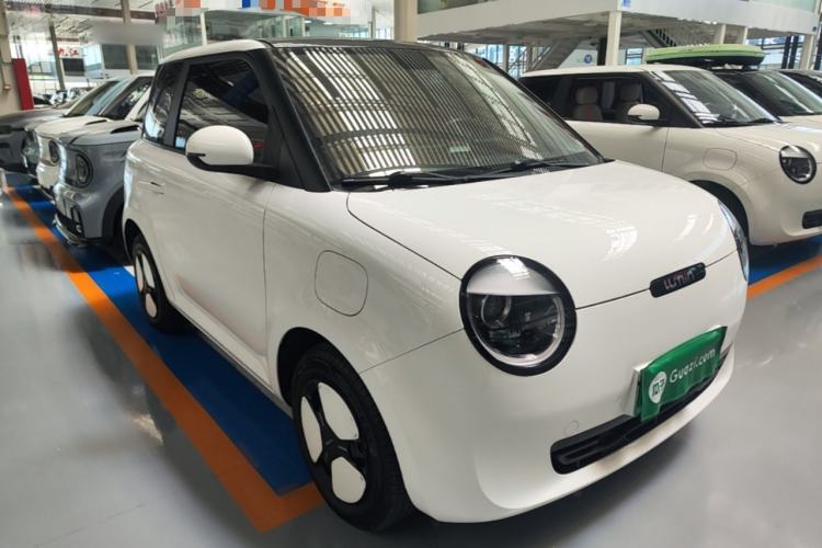 Used CHANGAN NEVO Lumin 2024 301km Orange Wind Edition Front Right 45 Deg