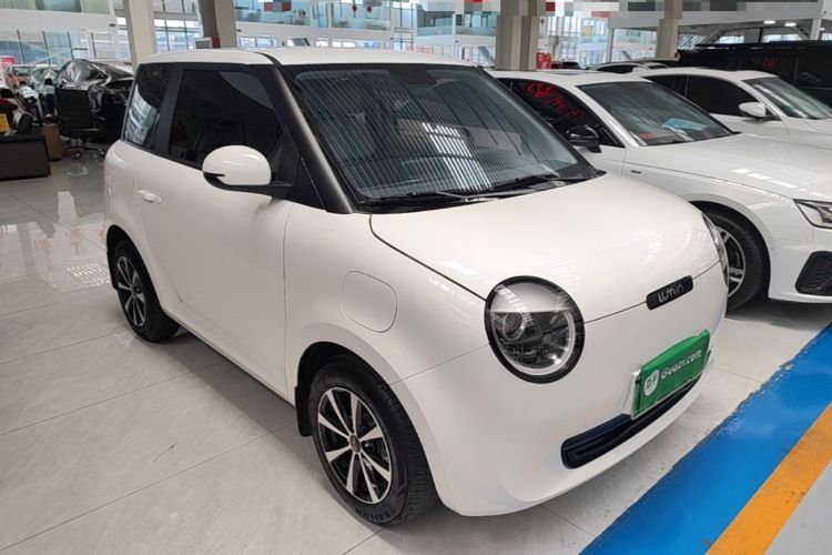 Used CHANGAN NEVO Lumin 2024 205km Orange Wind Edition Front Right 45 Deg