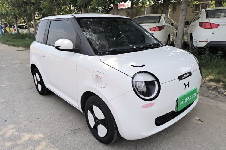 Used CHANGAN NEVO Lumin 2024 301km Orange Wind Edition Front Right 45 Deg