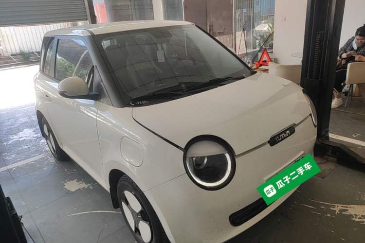 Used CHANGAN NEVO Lumin 2024 205km Launch Edition Front Right 45 Deg